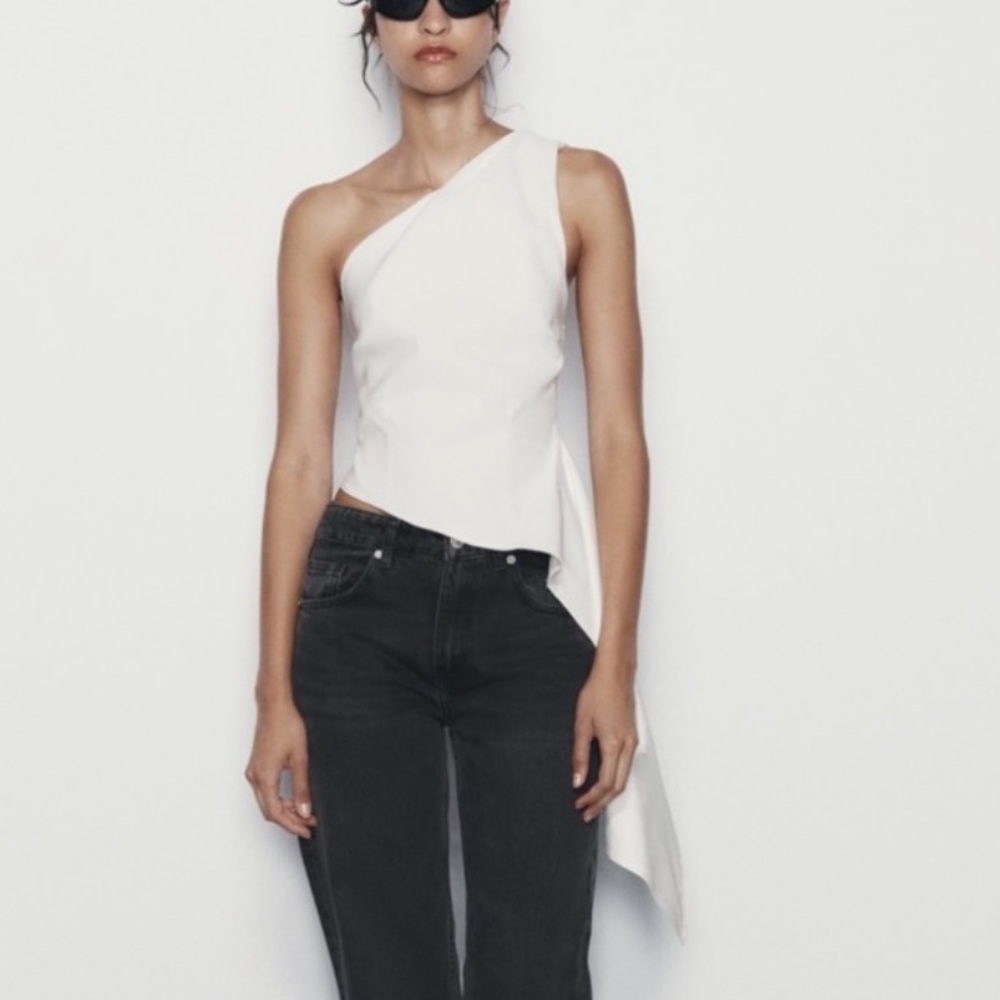 Zara white top